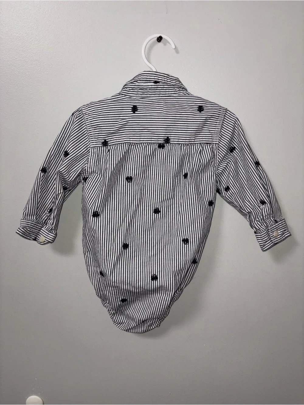 Oshkosh B’gosh Gray White Stripe Embroidered Trains Bubble Romper Collared 24M